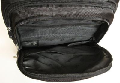 Рюкзак HP Deluxe Nylon Backpack (RR317AA) - карман на молнии