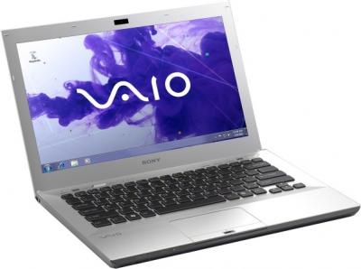 Ноутбук Sony VAIO VPCSB4V9R/S - открытый