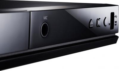 DVD-плеер Samsung DVD-E360K - вход для микрофона