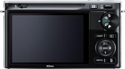 Беззеркальный фотоаппарат Nikon 1 J1 Kit 10-30mm Black - вид сзади
