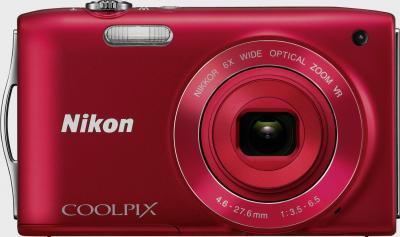 Компактный фотоаппарат Nikon Coolpix S3300 Red - вид спереди