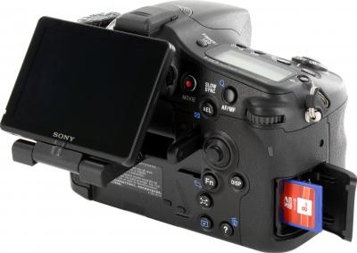 Зеркальный фотоаппарат Sony Alpha SLT-A77VK - общий вид