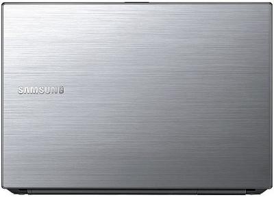 Ноутбук Samsung 300V5A (NP-300V5A-S17RU) - крышка
