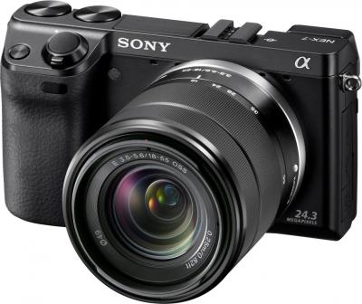 Беззеркальный фотоаппарат Sony NEX-7KB - Вид спереди