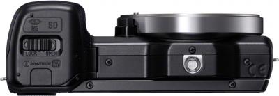 Беззеркальный фотоаппарат Sony NEX-5NK - Вид снизу