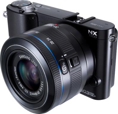 Беззеркальный фотоаппарат Samsung EV-NX1000 Black (EV-NX1000BABRU) - общий вид