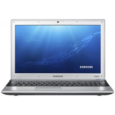 Ноутбук Samsung RV515 (NP-RV515-S08RU) - спереди