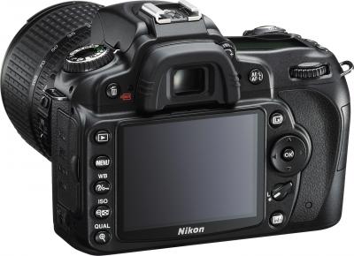 Зеркальный фотоаппарат Nikon D90 Kit 18-105mm VR - общий вид