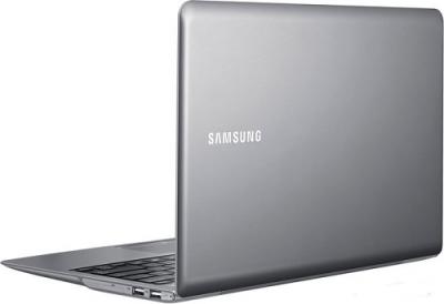 Ноутбук Samsung 530U3B (NP-530U3B-A03RU) - Вид сзади