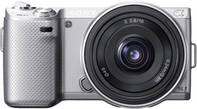 Беззеркальный фотоаппарат Sony Alpha NEX-5ND Black - вид спереди