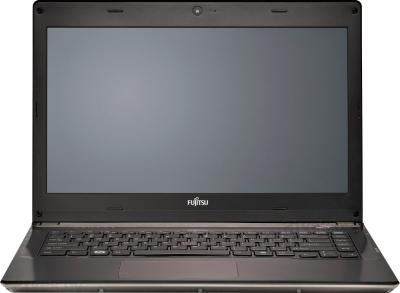 Ноутбук Fujitsu LIFEBOOK UH572 (UH572M0002RU) - фронтальный вид