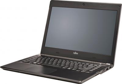 Ноутбук Fujitsu LIFEBOOK UH572 (UH572M0002RU) - общий вид