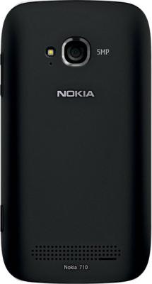 Смартфон Nokia Lumia 710 Black - задняя панель