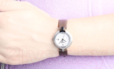 Часы наручные женские Tissot T084.210.16.017.01
