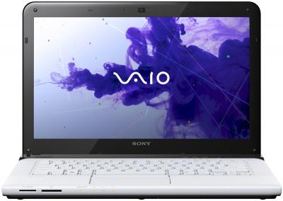 Ноутбук Sony VAIO SV-E1412E1R/W - фронтальный вид