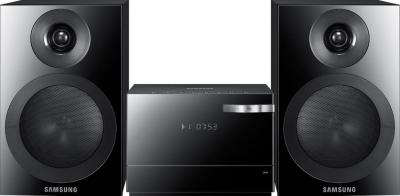 Микросистема Samsung MM-E320D - общий вид