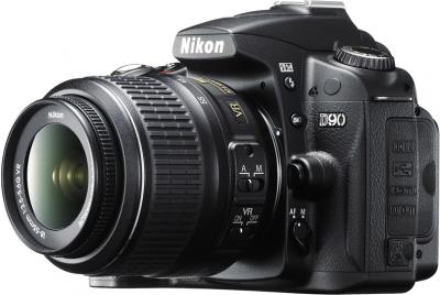 Зеркальный фотоаппарат Nikon D90 Kit 18-55mm VR + 55-200mm VR - общий вид