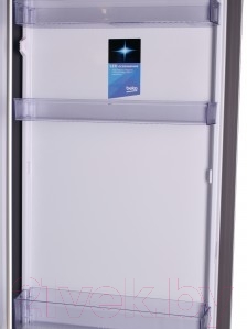Холодильник с морозильником Beko RCNK320K21S