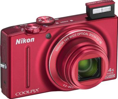 Компактный фотоаппарат Nikon COOLPIX S8200 Red - общий вид