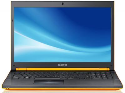 Ноутбук Samsung 700G7A (NP-700G7A-S03RU) - фронтальный вид