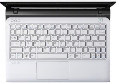 Ноутбук Sony VAIO SV-E1112M1R/W - общий вид