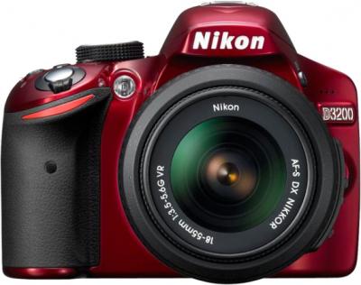 Зеркальный фотоаппарат Nikon D3200 18-55mm VR Red - вид спереди
