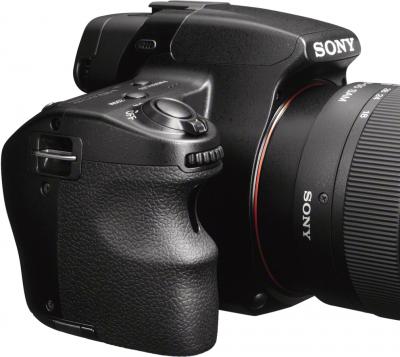 Зеркальный фотоаппарат Sony SLT-A37M (черный) - общий вид