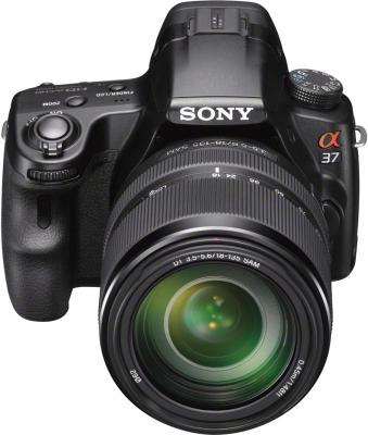 Зеркальный фотоаппарат Sony SLT-A37M (черный) - вид спереди