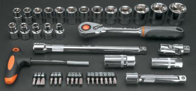 Универсальный набор инструментов NEO A-08-621 - в наборе