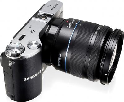 Беззеркальный фотоаппарат Samsung NX210 Kit 18-55mm Black-Silver - общий вид