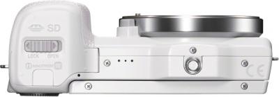 Беззеркальный фотоаппарат Sony Alpha NEX-5RK (White) - вид снизу