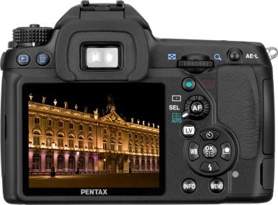 Зеркальный фотоаппарат Pentax K-5 Kit DA 18-55mm - вид сзади