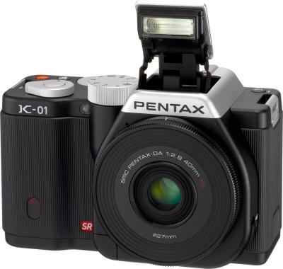 Беззеркальный фотоаппарат Pentax K-01 + DA 40mm XS Black - общий вид