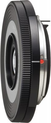 Беззеркальный фотоаппарат Pentax K-01 + DA 40mm XS Black - объектив в комплекте