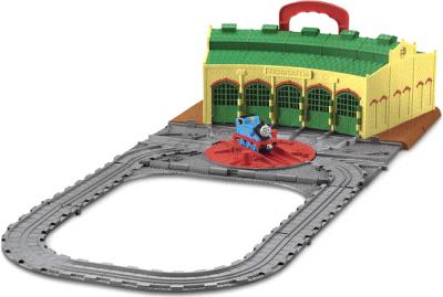 Железная дорога игрушечная Fisher-Price Депо (R9113) - общий вид