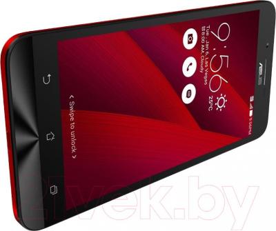 Смартфон Asus Zenfone Go / ZC500TG-1C090RU (красный)