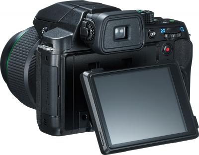 Компактный фотоаппарат Pentax X-5 (Black) - поворотный экран