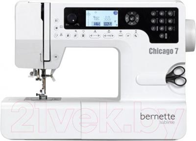 Швейно-вышивальная машина Bernina Bernette Chicago 7