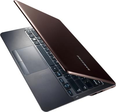 Ноутбук Samsung 530U3C (NP530U3C-A0FRU) - общий вид