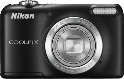 Компактный фотоаппарат Nikon Coolpix L27 Black - вид спереди с закрытым объективом