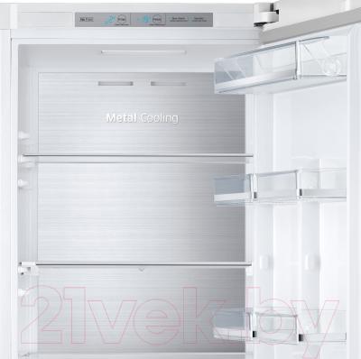 Холодильник с морозильником Samsung RB38J7761WW/WT