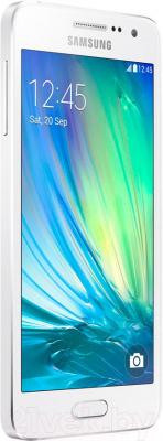 Смартфон Samsung Galaxy A3/ A300F (белый)