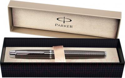 Ручка-роллер имиджевая Parker IM Premium Dark Grey Chiselled S0908700 - упаковка