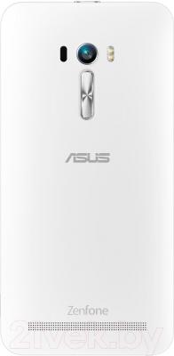 Смартфон Asus ZenFone Selfie 32GB / ZD551KL-1B181RU (белый)