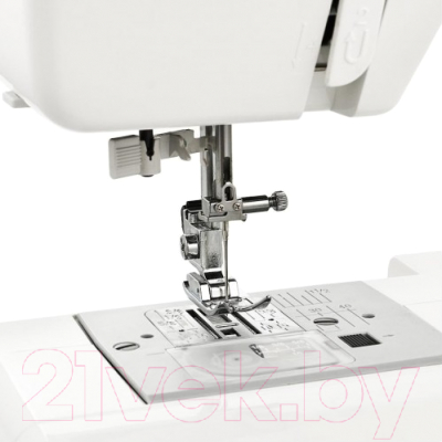 Швейная машина Janome Sew Line 300