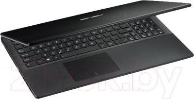 Ноутбук Asus F520MJ-SX101D