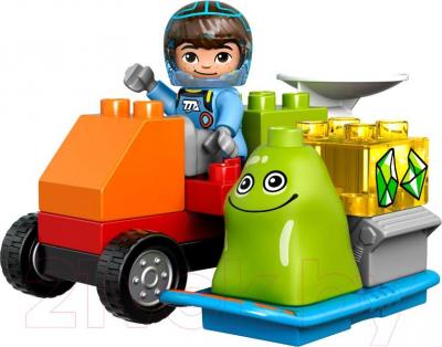 Конструктор Lego Duplo Космические приключения Майлза (10824)