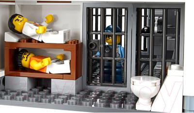 Конструктор Lego City Остров-тюрьма (60130)