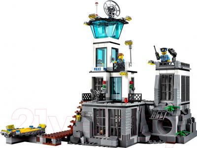 Конструктор Lego City Остров-тюрьма (60130)