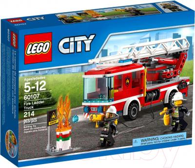Конструктор Lego City Пожарный автомобиль с лестницей (60107)